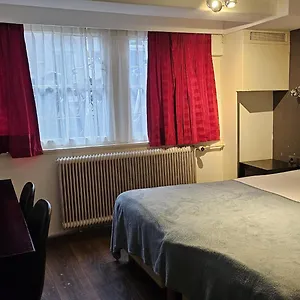 https://quentin-golden-bear-hotel.amsterdamhotelsnl.com